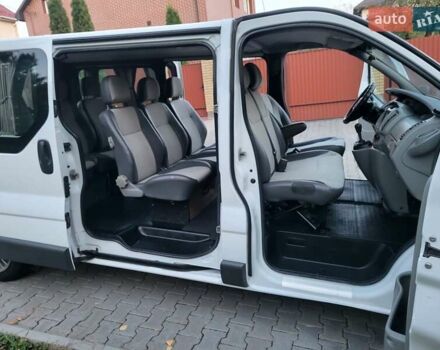 Белый Опель Виваро, объемом двигателя 2 л и пробегом 315 тыс. км за 11600 $, фото 69 на Automoto.ua