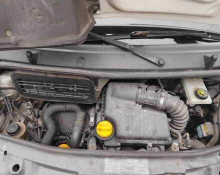 Белый Опель Виваро, объемом двигателя 2 л и пробегом 288 тыс. км за 8600 $, фото 11 на Automoto.ua