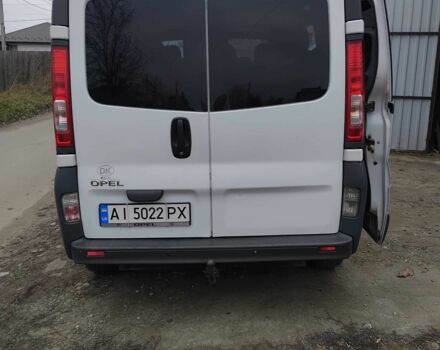 Белый Опель Виваро, объемом двигателя 2 л и пробегом 288 тыс. км за 8600 $, фото 3 на Automoto.ua