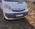 Белый Опель Виваро, объемом двигателя 2.5 л и пробегом 316 тыс. км за 7500 $, фото 1 на Automoto.ua