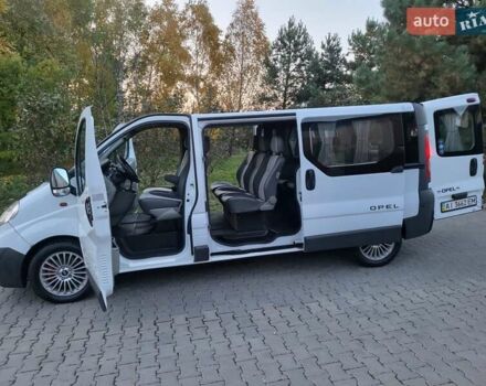 Белый Опель Виваро, объемом двигателя 2 л и пробегом 315 тыс. км за 11600 $, фото 62 на Automoto.ua