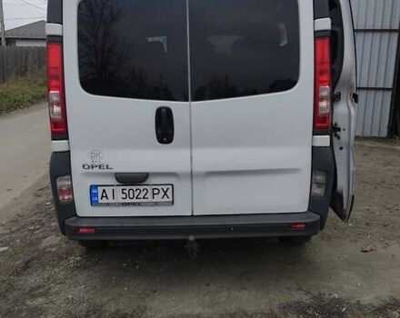 Белый Опель Виваро, объемом двигателя 2 л и пробегом 288 тыс. км за 8600 $, фото 1 на Automoto.ua