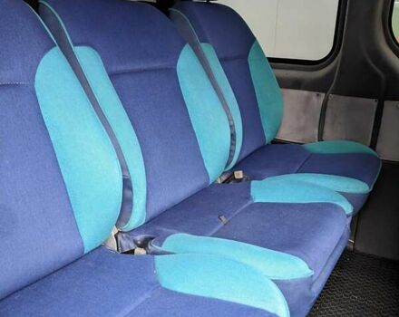 Белый Опель Виваро, объемом двигателя 2 л и пробегом 298 тыс. км за 7800 $, фото 13 на Automoto.ua