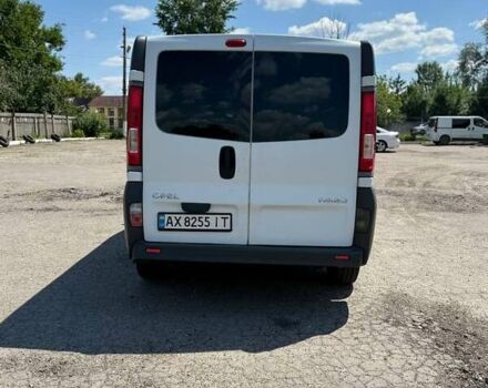 Белый Опель Виваро, объемом двигателя 2 л и пробегом 604 тыс. км за 6100 $, фото 3 на Automoto.ua