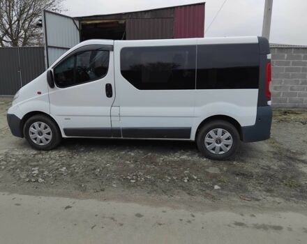 Белый Опель Виваро, объемом двигателя 2 л и пробегом 288 тыс. км за 8600 $, фото 1 на Automoto.ua