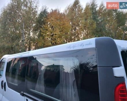 Белый Опель Виваро, объемом двигателя 2 л и пробегом 315 тыс. км за 11600 $, фото 34 на Automoto.ua