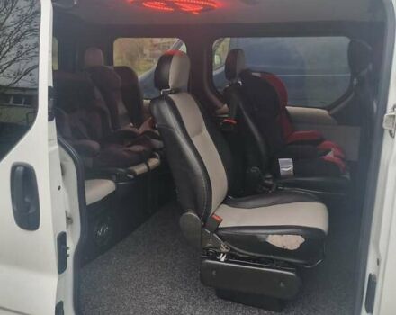 Белый Опель Виваро, объемом двигателя 2 л и пробегом 386 тыс. км за 10200 $, фото 5 на Automoto.ua