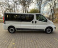 Белый Опель Виваро, объемом двигателя 2.46 л и пробегом 330 тыс. км за 9950 $, фото 9 на Automoto.ua