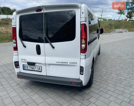 Білий Опель Віваро, об'ємом двигуна 2 л та пробігом 316 тис. км за 11999 $, фото 9 на Automoto.ua