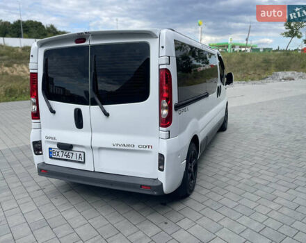 Білий Опель Віваро, об'ємом двигуна 2 л та пробігом 316 тис. км за 11999 $, фото 8 на Automoto.ua