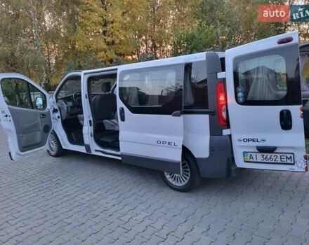 Белый Опель Виваро, объемом двигателя 2 л и пробегом 315 тыс. км за 11600 $, фото 65 на Automoto.ua