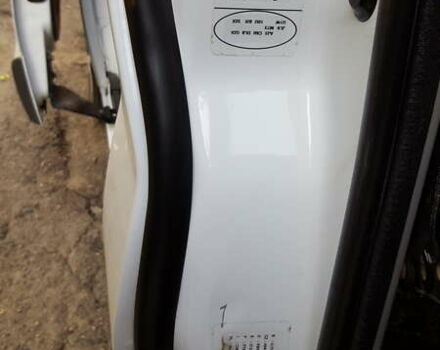 Белый Опель Виваро, объемом двигателя 2 л и пробегом 380 тыс. км за 9300 $, фото 11 на Automoto.ua