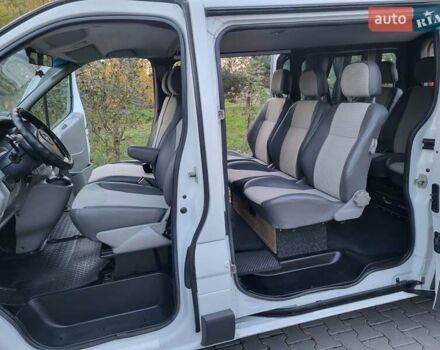 Белый Опель Виваро, объемом двигателя 2 л и пробегом 315 тыс. км за 11600 $, фото 70 на Automoto.ua