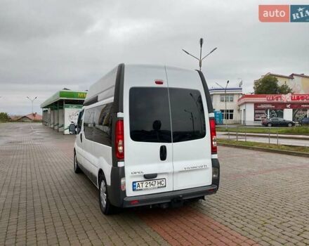 Белый Опель Виваро, объемом двигателя 2 л и пробегом 338 тыс. км за 9550 $, фото 12 на Automoto.ua