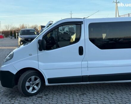 Белый Опель Виваро, объемом двигателя 2 л и пробегом 365 тыс. км за 11190 $, фото 12 на Automoto.ua