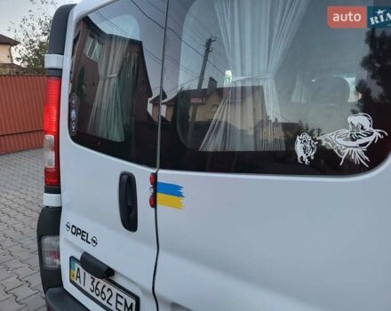 Белый Опель Виваро, объемом двигателя 2 л и пробегом 315 тыс. км за 11600 $, фото 24 на Automoto.ua