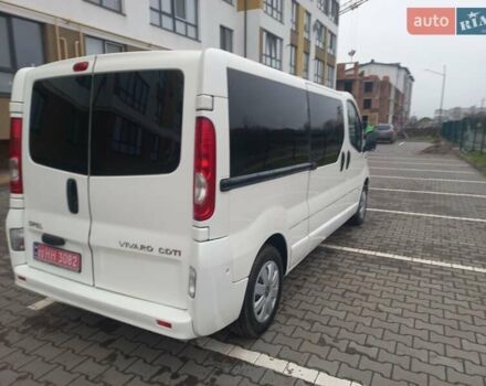 Белый Опель Виваро, объемом двигателя 2 л и пробегом 198 тыс. км за 12500 $, фото 4 на Automoto.ua