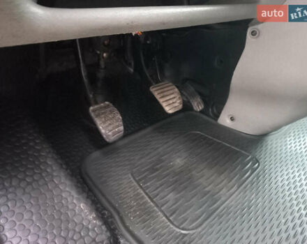 Белый Опель Виваро, объемом двигателя 2 л и пробегом 198 тыс. км за 12500 $, фото 46 на Automoto.ua