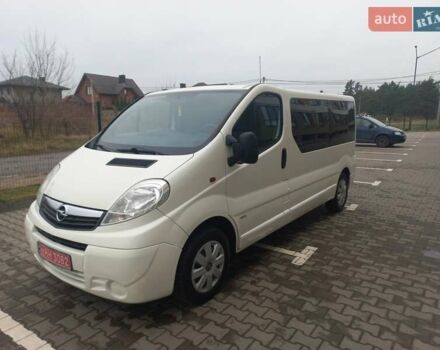 Белый Опель Виваро, объемом двигателя 2 л и пробегом 198 тыс. км за 12500 $, фото 15 на Automoto.ua