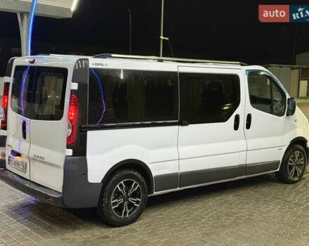 Білий Опель Віваро, об'ємом двигуна 2.46 л та пробігом 583 тис. км за 12999 $, фото 8 на Automoto.ua