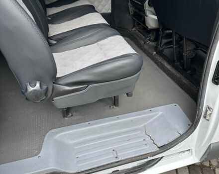 Белый Опель Виваро, объемом двигателя 2 л и пробегом 283 тыс. км за 9999 $, фото 26 на Automoto.ua