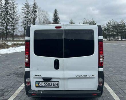 Белый Опель Виваро, объемом двигателя 2 л и пробегом 283 тыс. км за 9999 $, фото 7 на Automoto.ua