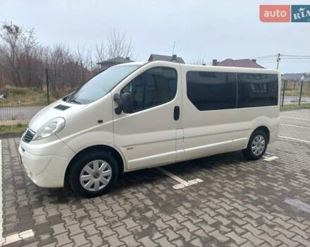 Белый Опель Виваро, объемом двигателя 2 л и пробегом 198 тыс. км за 12500 $, фото 12 на Automoto.ua