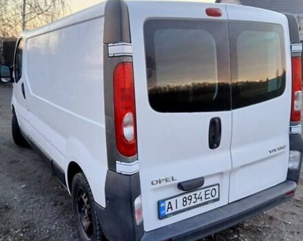 Белый Опель Виваро, объемом двигателя 2 л и пробегом 334 тыс. км за 9300 $, фото 6 на Automoto.ua