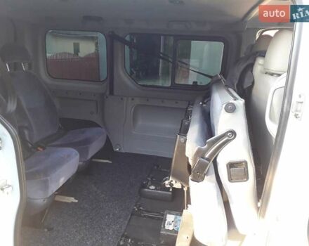 Білий Опель Віваро, об'ємом двигуна 2 л та пробігом 280 тис. км за 11200 $, фото 10 на Automoto.ua