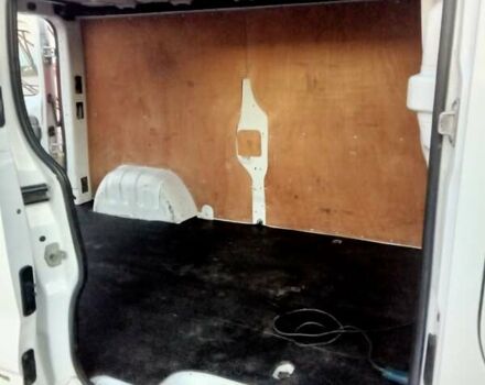 Белый Опель Виваро, объемом двигателя 2 л и пробегом 334 тыс. км за 9300 $, фото 12 на Automoto.ua