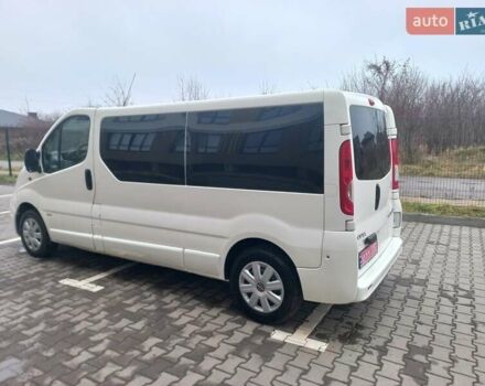 Белый Опель Виваро, объемом двигателя 2 л и пробегом 198 тыс. км за 12500 $, фото 9 на Automoto.ua