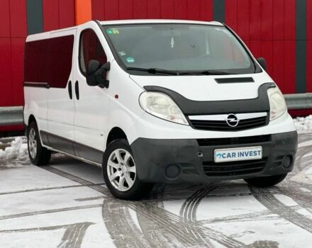 Белый Опель Виваро, объемом двигателя 2 л и пробегом 248 тыс. км за 11200 $, фото 2 на Automoto.ua