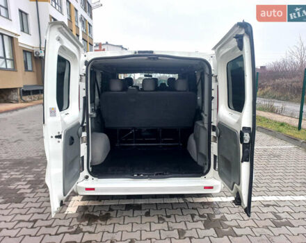 Белый Опель Виваро, объемом двигателя 2 л и пробегом 198 тыс. км за 12500 $, фото 43 на Automoto.ua