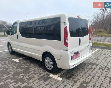 Белый Опель Виваро, объемом двигателя 2 л и пробегом 198 тыс. км за 12500 $, фото 8 на Automoto.ua