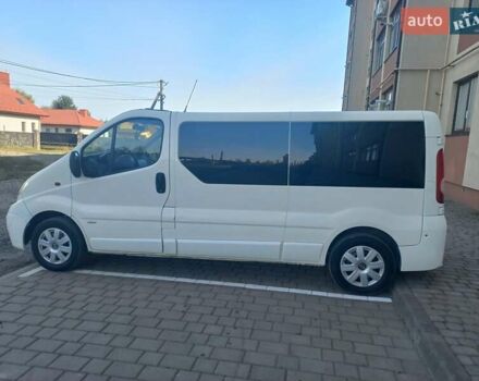 Білий Опель Віваро, об'ємом двигуна 2 л та пробігом 197 тис. км за 13700 $, фото 18 на Automoto.ua