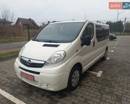 Белый Опель Виваро, объемом двигателя 2 л и пробегом 198 тыс. км за 12500 $, фото 16 на Automoto.ua