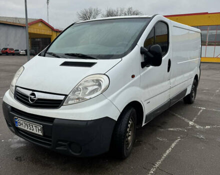 Белый Опель Виваро, объемом двигателя 2 л и пробегом 309 тыс. км за 7600 $, фото 9 на Automoto.ua