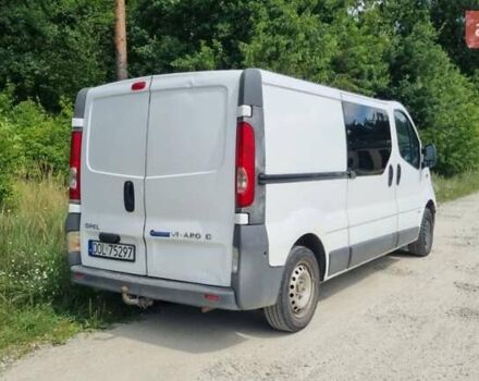 Белый Опель Виваро, объемом двигателя 2 л и пробегом 280 тыс. км за 6500 $, фото 9 на Automoto.ua