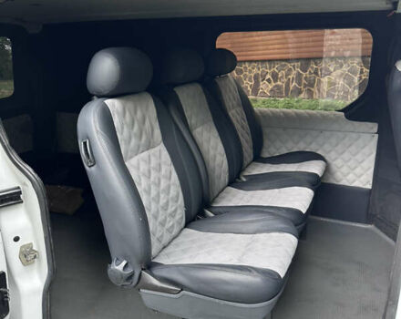 Белый Опель Виваро, объемом двигателя 2 л и пробегом 283 тыс. км за 9999 $, фото 28 на Automoto.ua