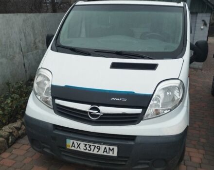 Белый Опель Виваро, объемом двигателя 2 л и пробегом 312 тыс. км за 8200 $, фото 5 на Automoto.ua