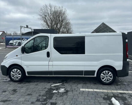 Белый Опель Виваро, объемом двигателя 2 л и пробегом 283 тыс. км за 9999 $, фото 10 на Automoto.ua