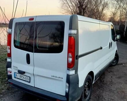 Белый Опель Виваро, объемом двигателя 2 л и пробегом 334 тыс. км за 9300 $, фото 8 на Automoto.ua