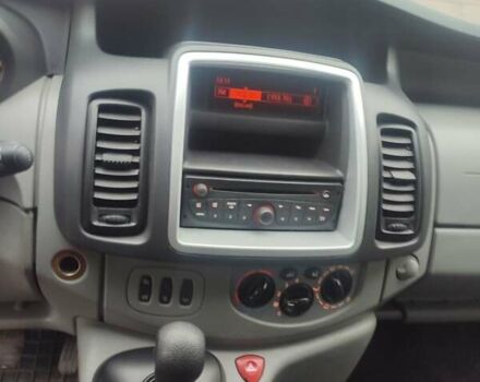 Білий Опель Віваро, об'ємом двигуна 2.5 л та пробігом 197 тис. км за 14600 $, фото 9 на Automoto.ua