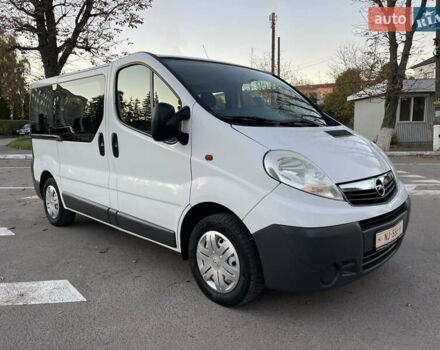 Белый Опель Виваро, объемом двигателя 2 л и пробегом 202 тыс. км за 12300 $, фото 11 на Automoto.ua