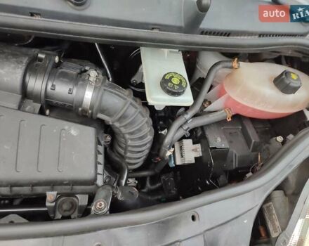 Білий Опель Віваро, об'ємом двигуна 2.5 л та пробігом 197 тис. км за 14600 $, фото 17 на Automoto.ua