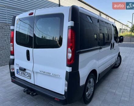 Опель Віваро 2011 у Луцьку на Automoto.ua Білий Опель Віваро, об'ємом двигуна 2 л та пробігом 130 тис. км за 11200 $, фото 3 на Automoto.ua