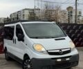 Білий Опель Віваро, об'ємом двигуна 2 л та пробігом 294 тис. км за 10500 $, фото 1 на Automoto.ua