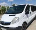 Білий Опель Віваро, об'ємом двигуна 2 л та пробігом 360 тис. км за 11800 $, фото 1 на Automoto.ua