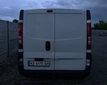 Белый Опель Виваро, объемом двигателя 2 л и пробегом 256 тыс. км за 10500 $, фото 2 на Automoto.ua