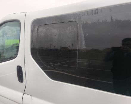 Белый Опель Виваро, объемом двигателя 0 л и пробегом 289 тыс. км за 12300 $, фото 11 на Automoto.ua